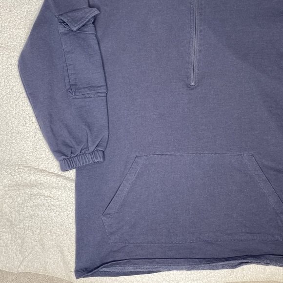 Forever 21 Women’s Grey 1/2 Zip Hoodie: Size Medium - Picture 5 of 10